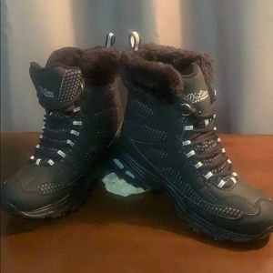 Sketchers Outdoor Lifestyle Boots